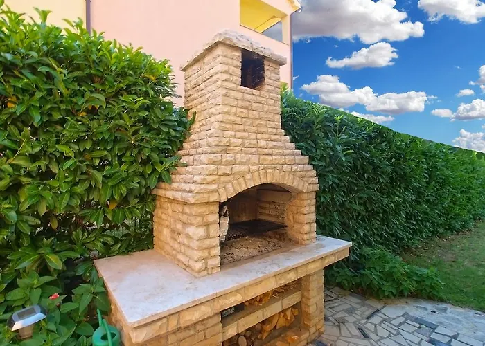 아파트 Mato 1424 풀라