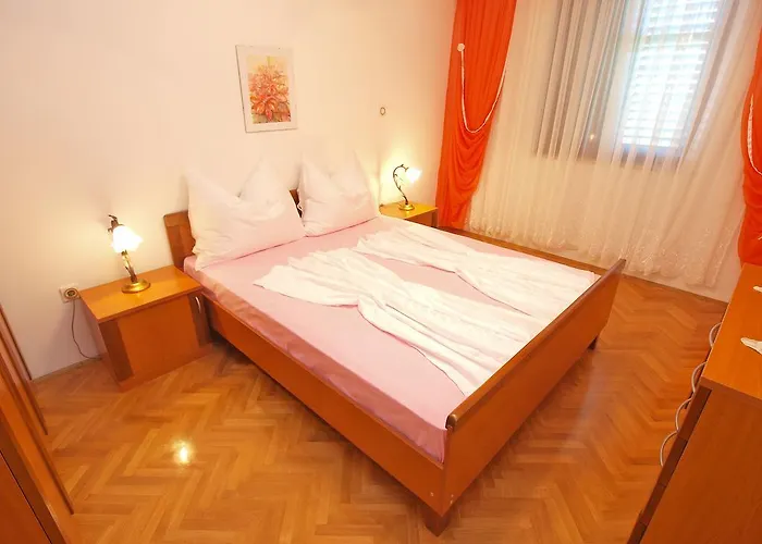 아파트 Mato 1424 *