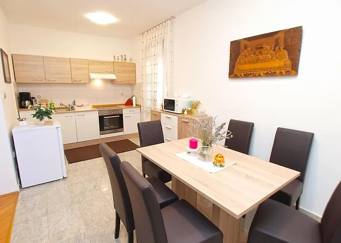 아파트 Mato 1424 *